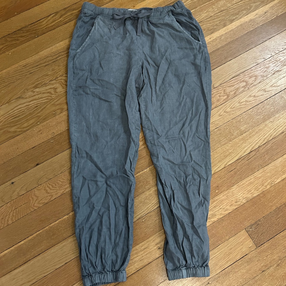 Cloth & Stone Charcoal Gray Jogger Pants
